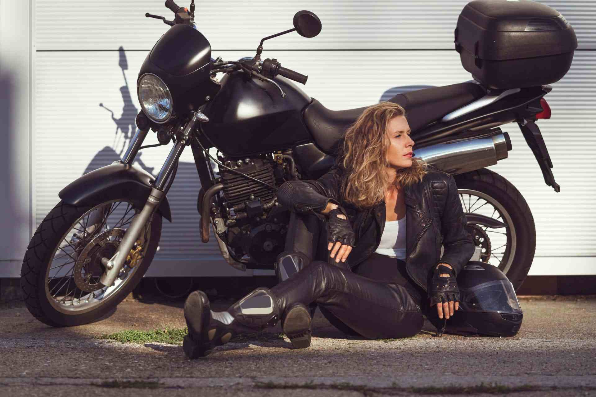 motoqueira moto para mulher